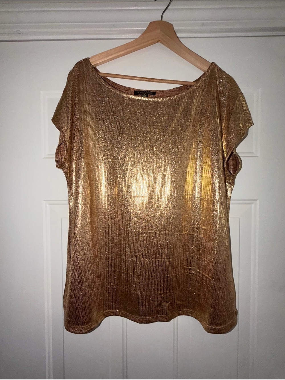 Park & Main Metallic Gold Short Sleeve Party Top Plus Size 1X